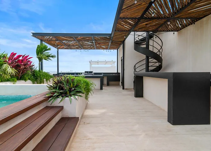 Stunning 2br With Plunge Pool - Rooftop Sea Views *