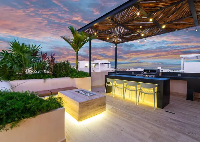 Stunning 2br With Plunge Pool - Rooftop Sea Views * Playa del Carmen