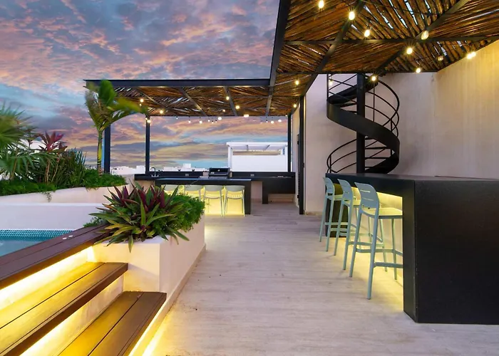 Stunning 2br With Plunge Pool - Rooftop Sea Views * Playa del Carmen